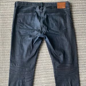 AG Men’s The Matchbox Slim Straight BM6595